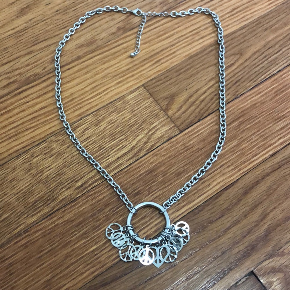 💥3 for $10💥 Vintage costume jewelry - necklace